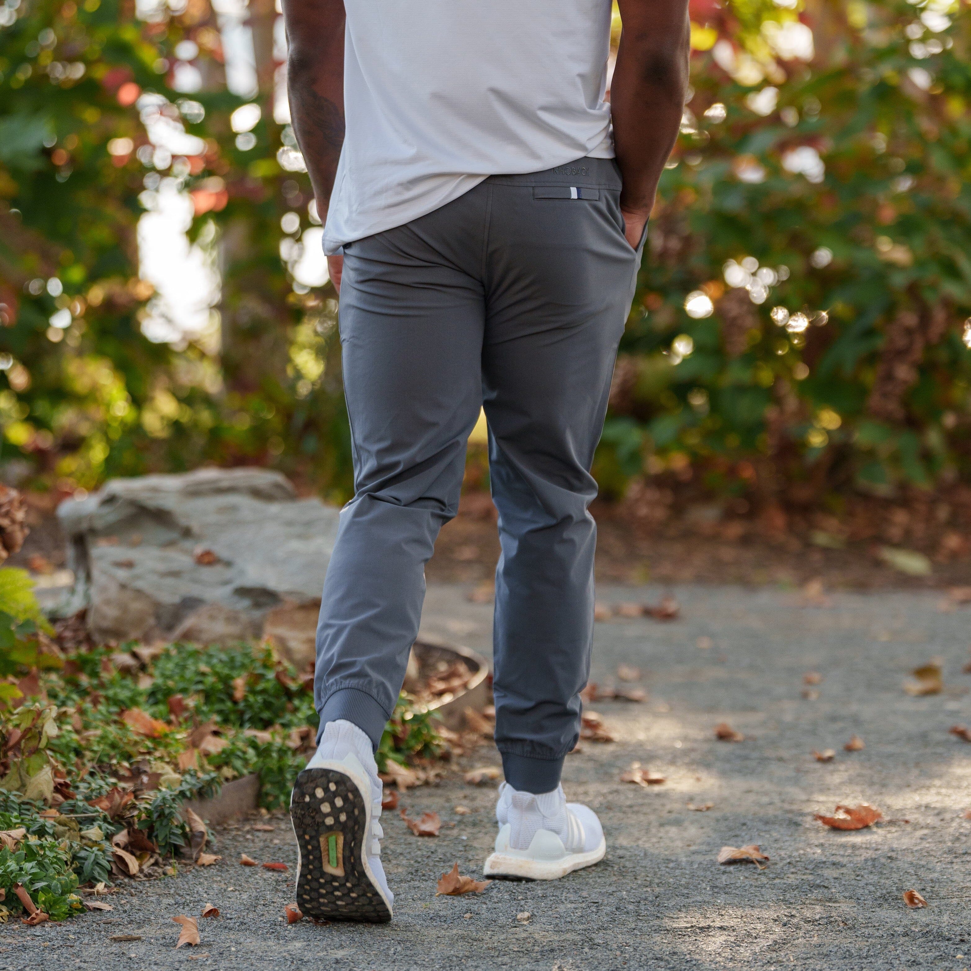 Tailwind Performance Long Sleeve Tee - Men's Long Sleeve Tailwind Performance Tee - Image 10
