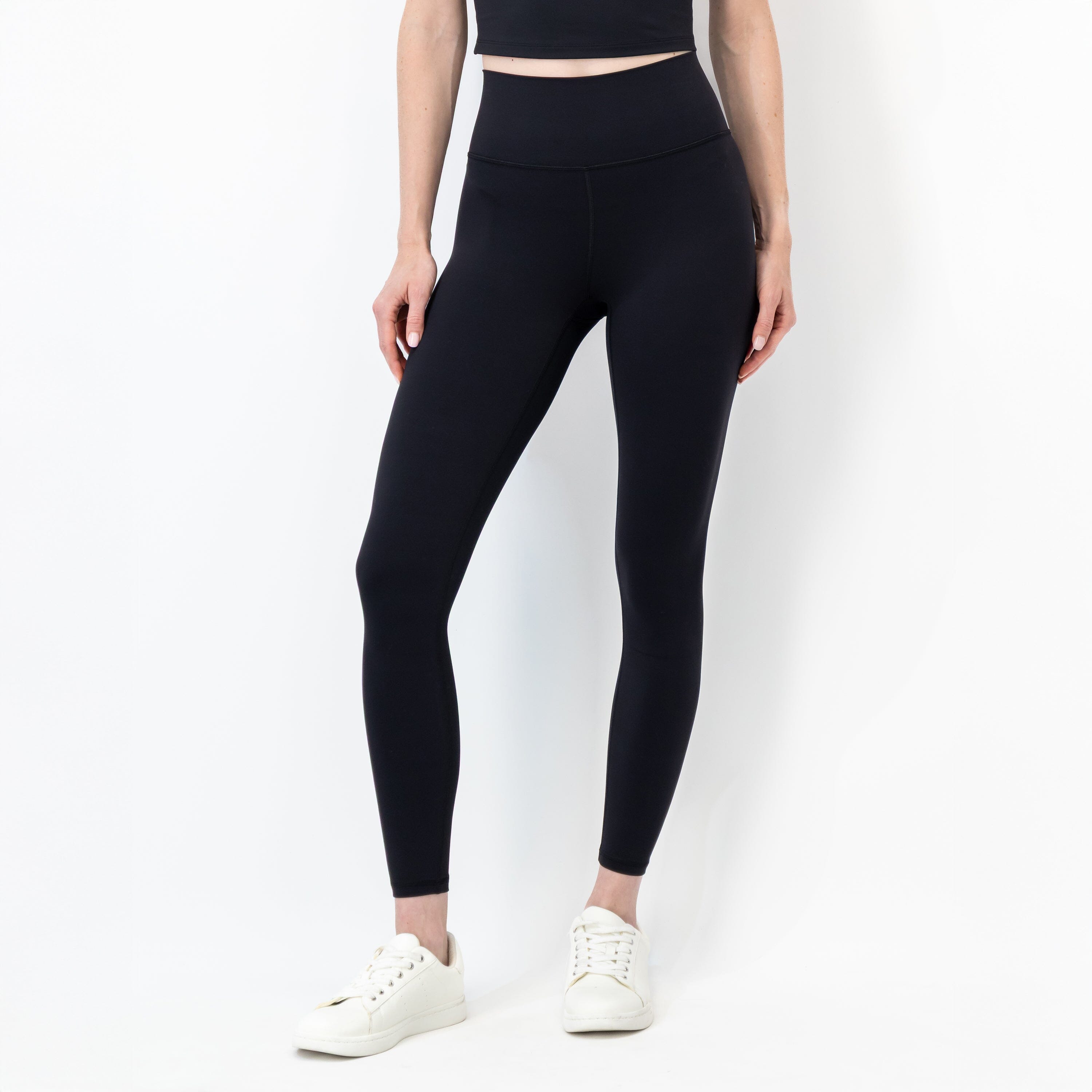 Tempo Performance Hoodie - Women's Tempo Performance Hoodie