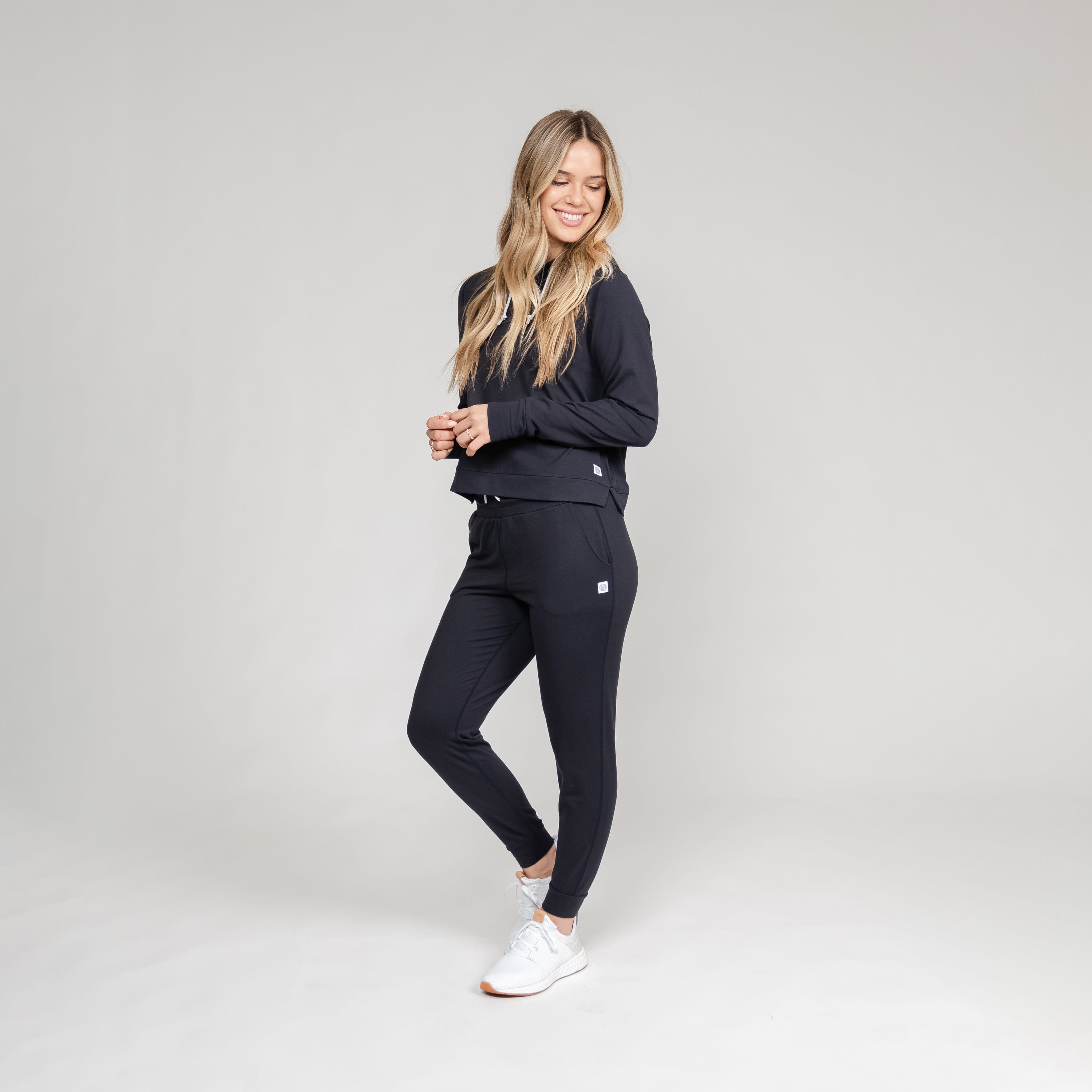 Tempo Performance Hoodie - Women's Tempo Performance Hoodie - Image 9